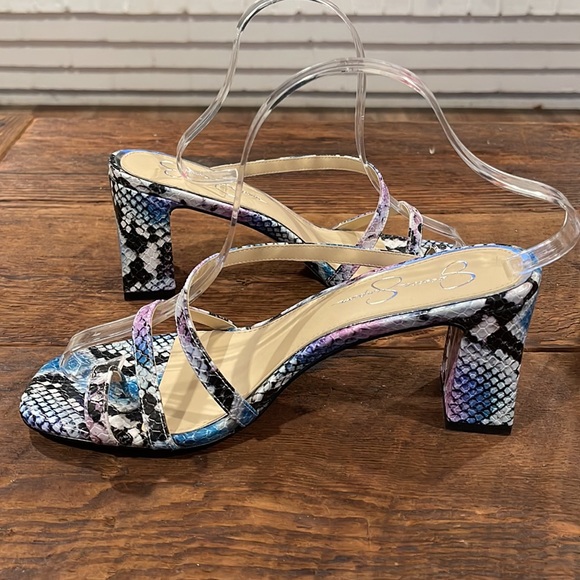 JESSICA SIMPSON WILLMENA SNAKE PRINT STRAPPY HEELED SANDALS - Picture 10 of 13